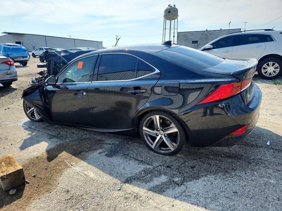 2018 LEXUS IS 300 2
