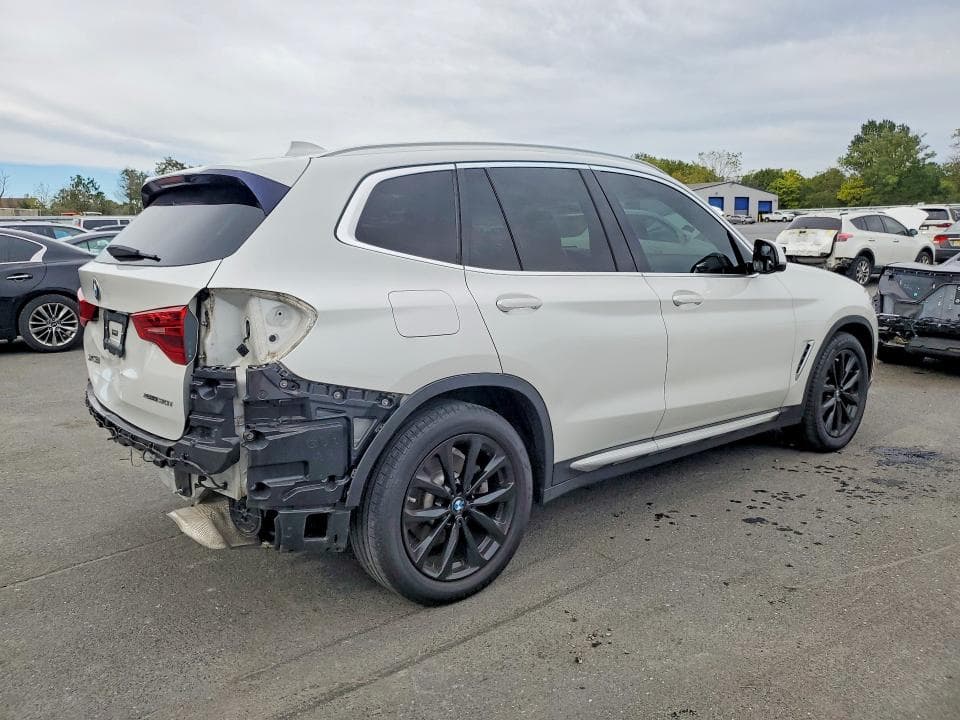 2018 BMW X3 XDRIVE30I 3