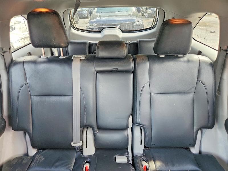 2019 TOYOTA HIGHLANDER LE 10