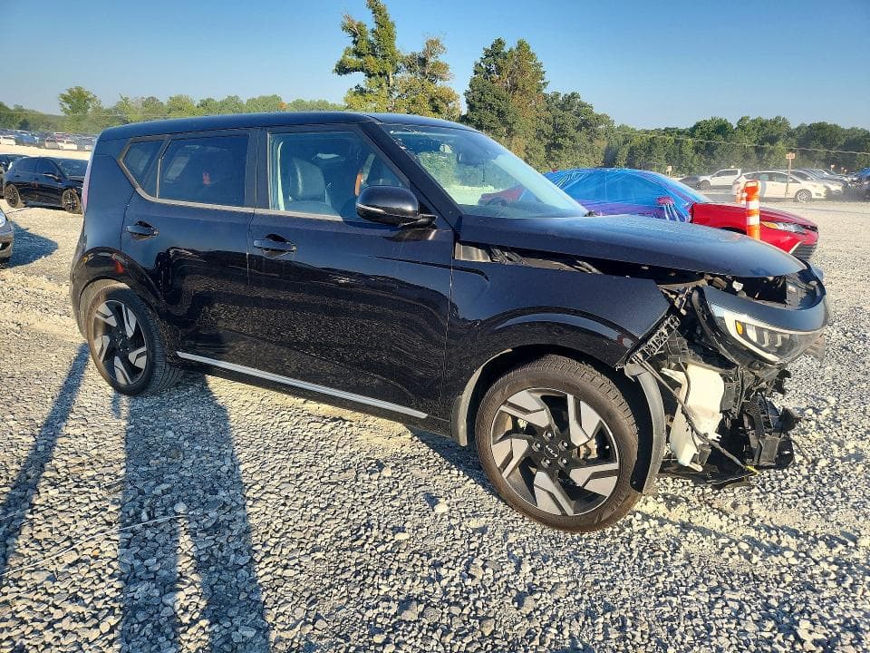 2023 KIA SOUL GT LINE 4