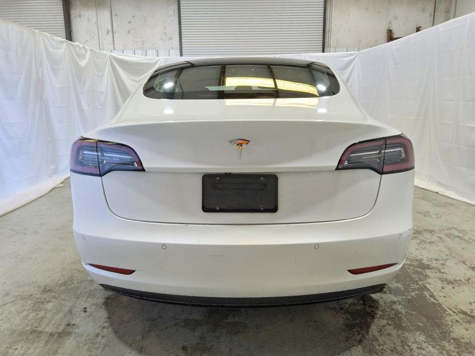2022 TESLA MODEL 3 6