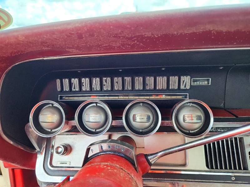 1960 FORD THUNDERBIRD 9