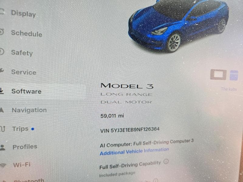 2022 TESLA MODEL 3 9