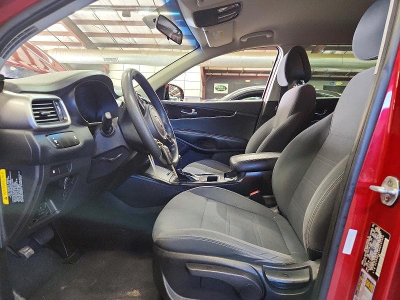 2017 KIA SORENTO LX V6 7