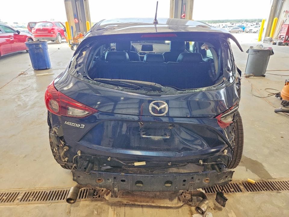 2018 MAZDA 3 TOURING 6