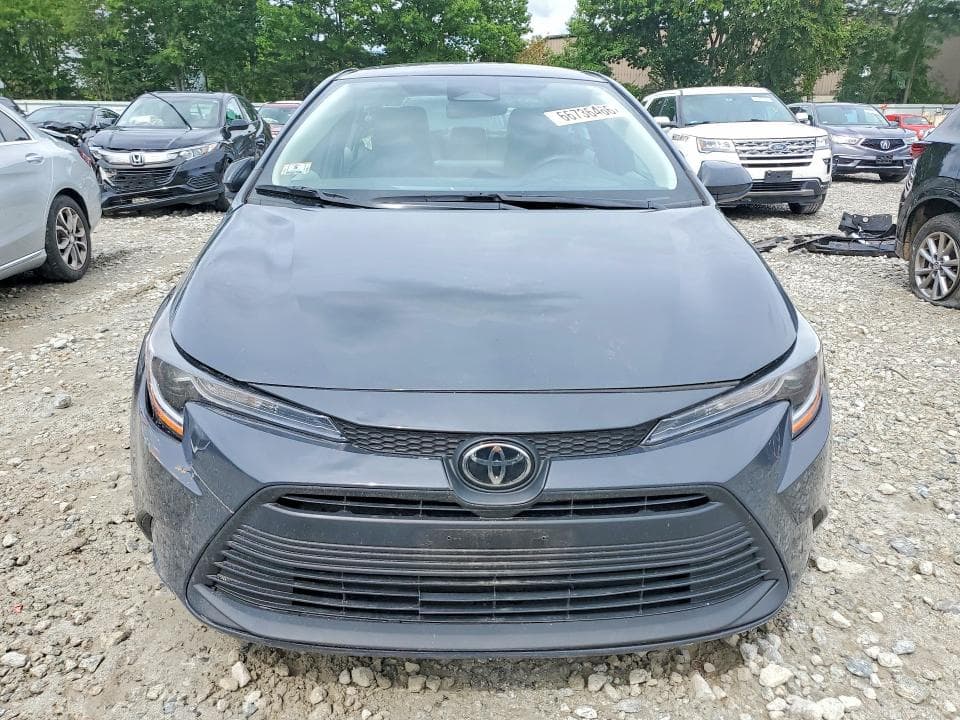 2025 TOYOTA COROLLA LE 5