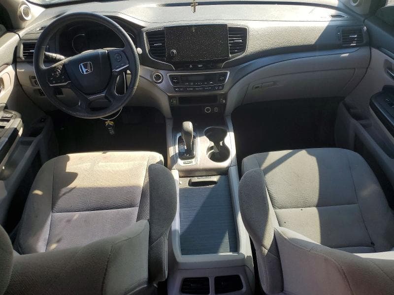 2019 HONDA PILOT EX 8