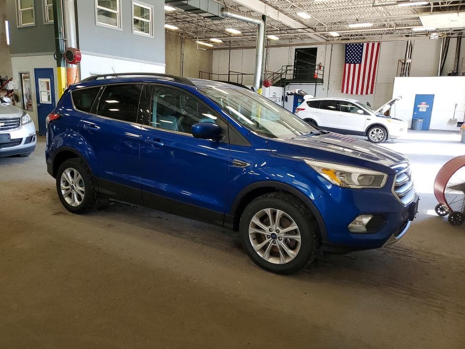2018 FORD ESCAPE SE 4