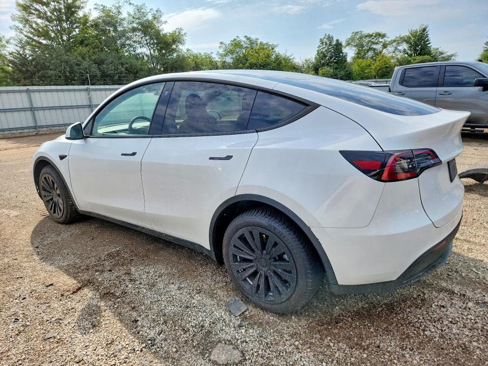 2023 TESLA MODEL Y 2
