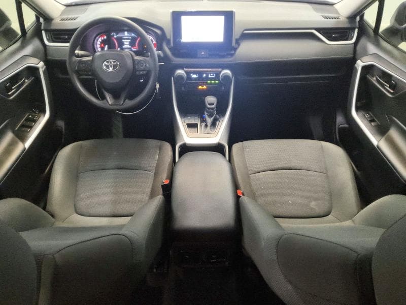 2025 TOYOTA RAV4 LE 8