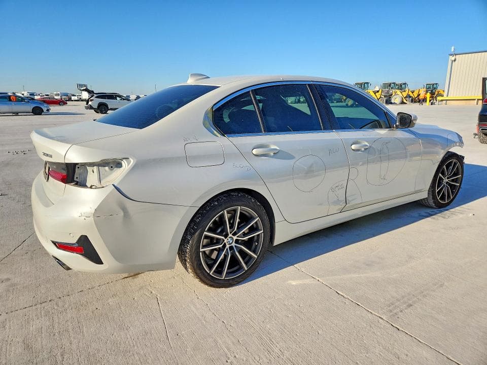 2021 BMW 330I 3