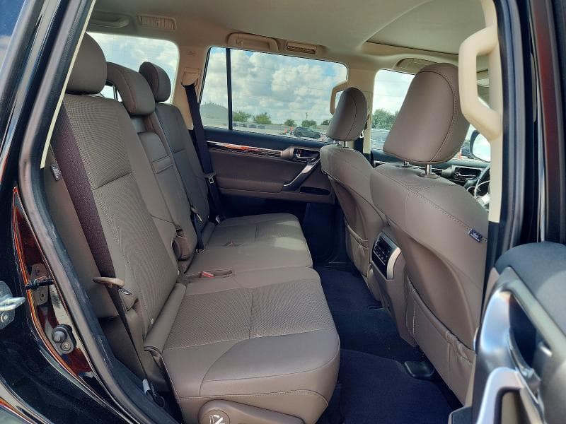 2022 LEXUS GX 460 11