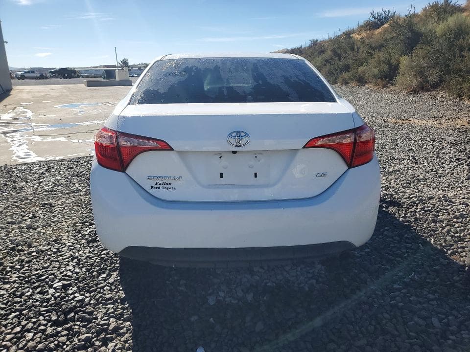 2017 TOYOTA COROLLA LE 6