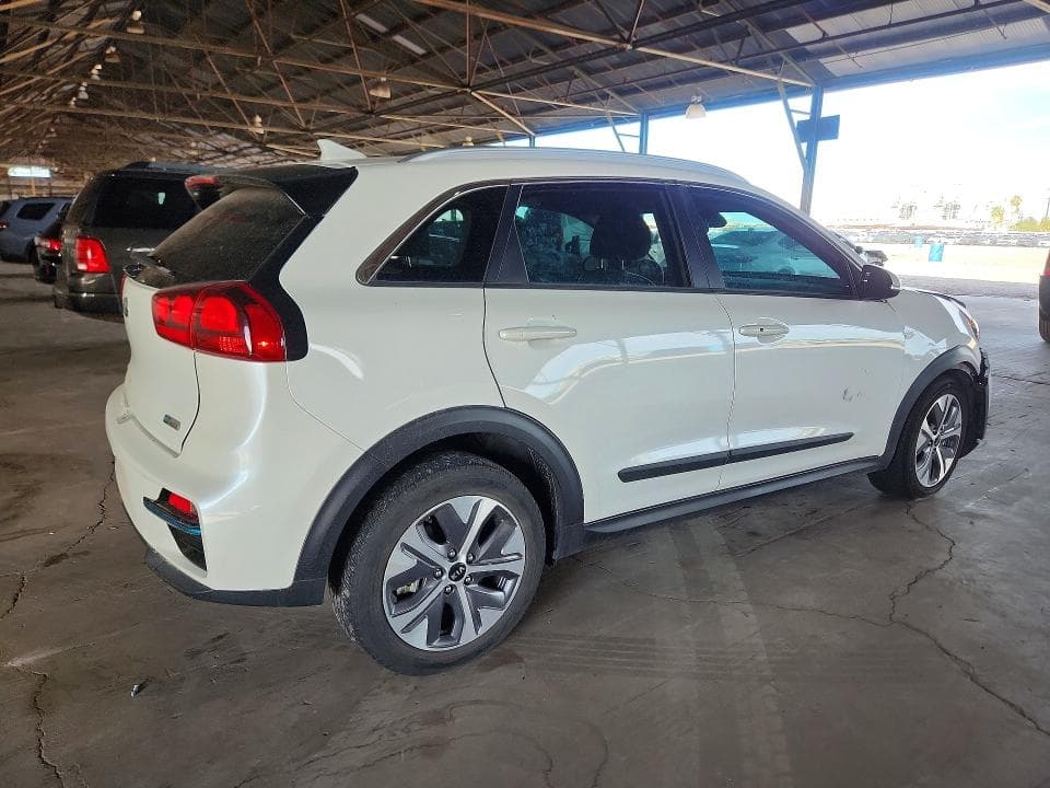2020 KIA NIRO EX 3