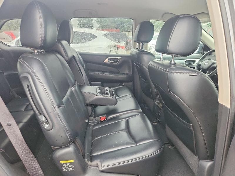2017 NISSAN PATHFINDER S 10