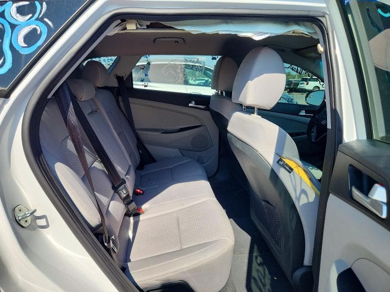 2019 HYUNDAI TUCSON SE 11