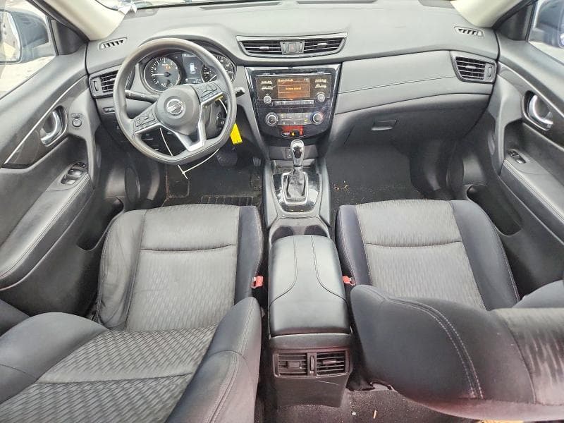 2017 NISSAN ROGUE S 8