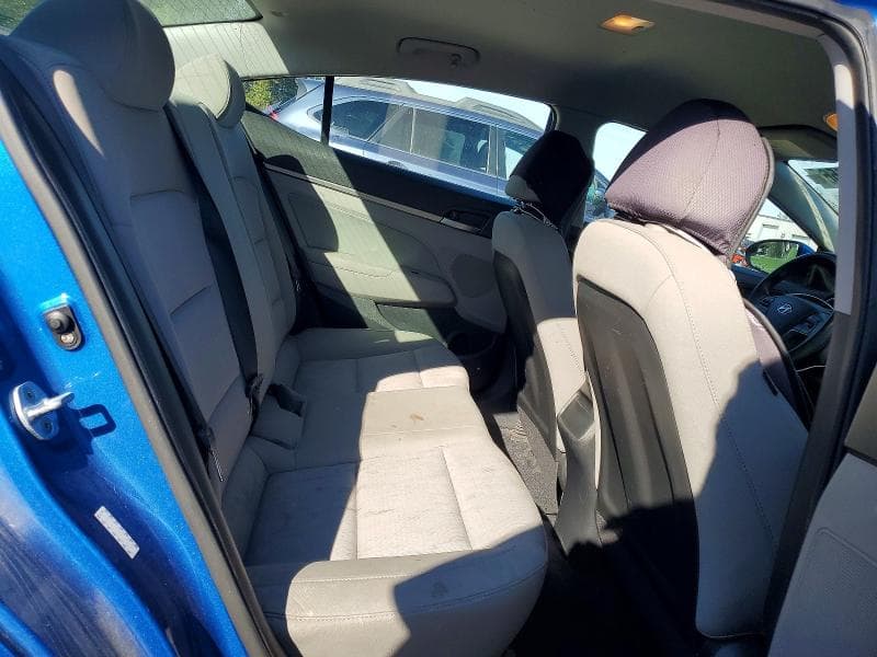 2017 HYUNDAI ELANTRA SE 10