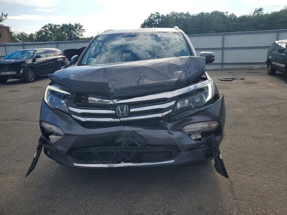 2017 HONDA PILOT TOURING 5