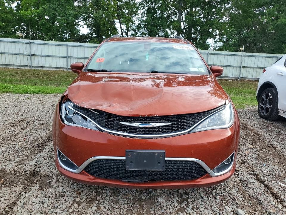 2018 CHRYSLER PACIFICA TOURING L PLUS 5