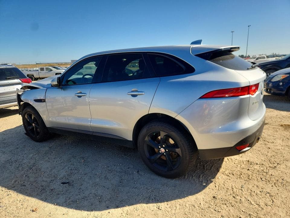 2017 JAGUAR F-PACE PRESTIGE 2