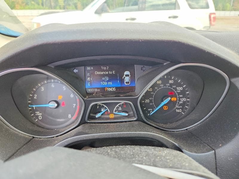 2017 FORD FOCUS SEL 9