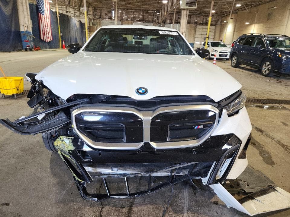 2024 BMW I5 M60 5