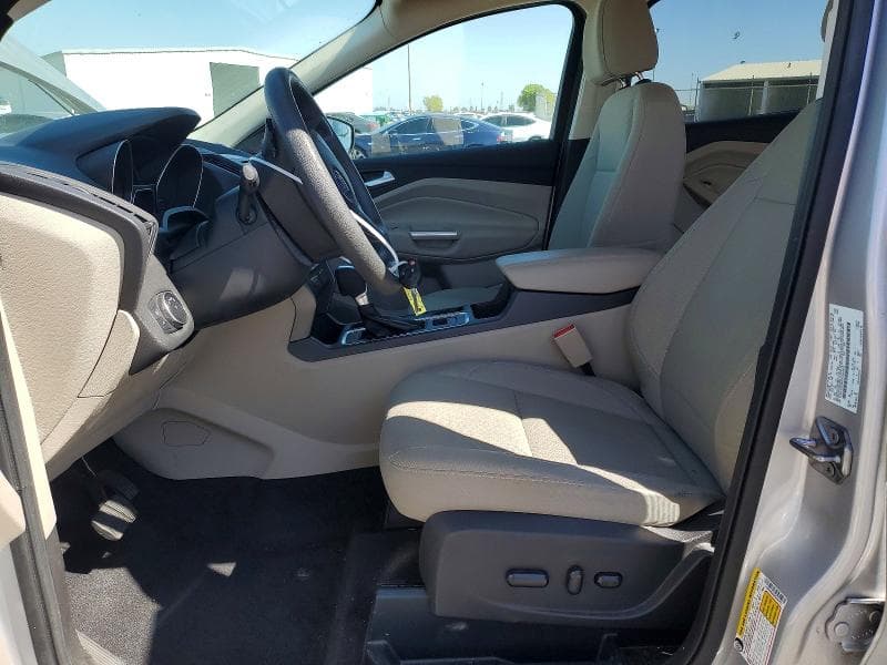 2017 FORD ESCAPE SE 7