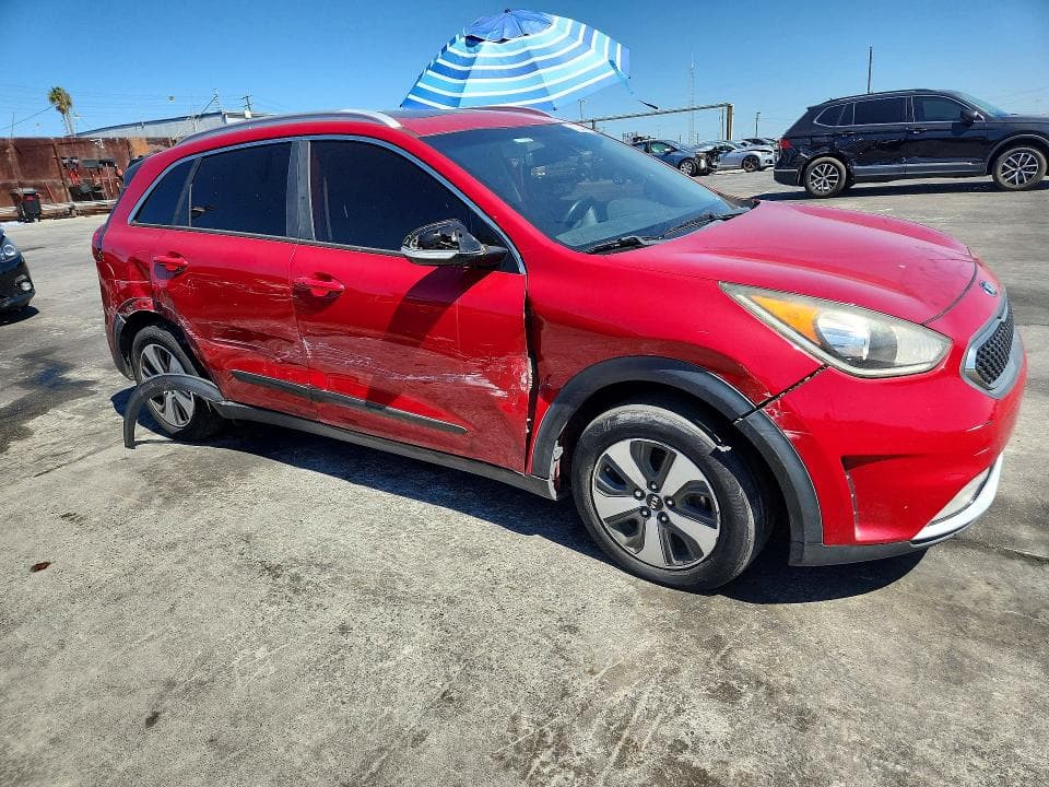 2017 KIA NIRO EX 4