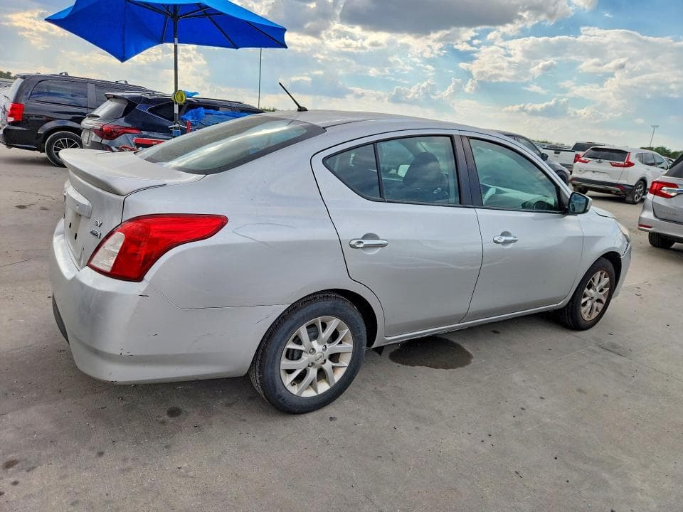 2018 NISSAN VERSA SV 3