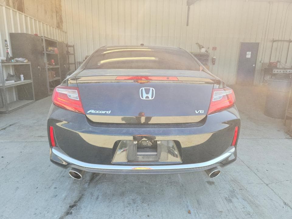 2017 HONDA ACCORD EXL 11