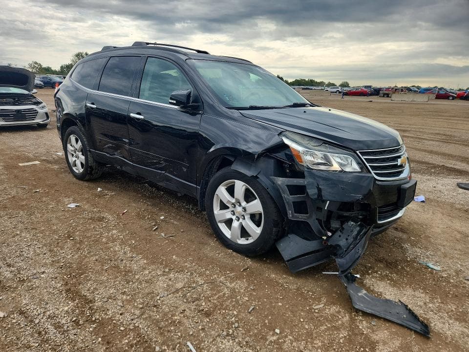 2017 CHEVROLET TRAVERSE LT 4