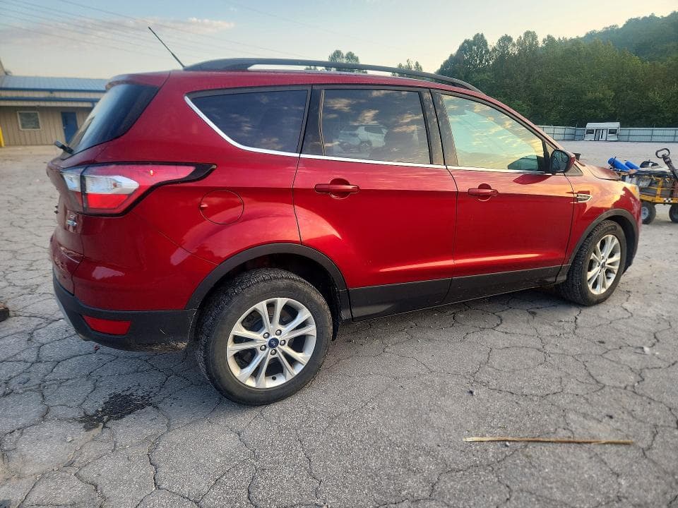 2018 FORD ESCAPE SE 3