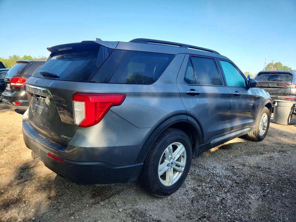 2021 FORD EXPLORER XLT 3