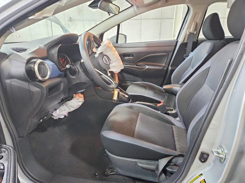 2025 NISSAN VERSA SV 7
