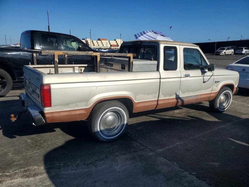 1986 FORD RANGER SUPER CAB 3
