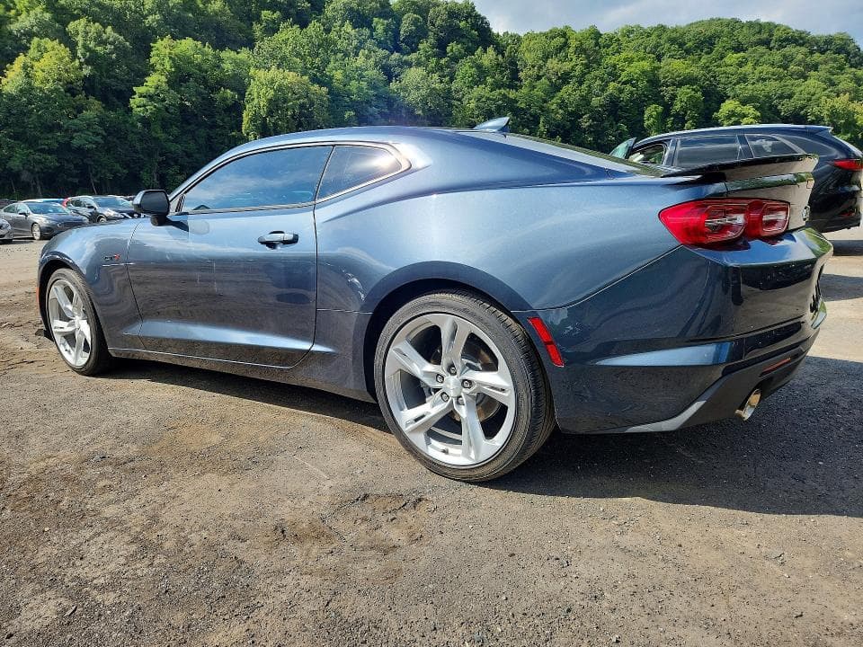 2022 CHEVROLET CAMARO LT1 2