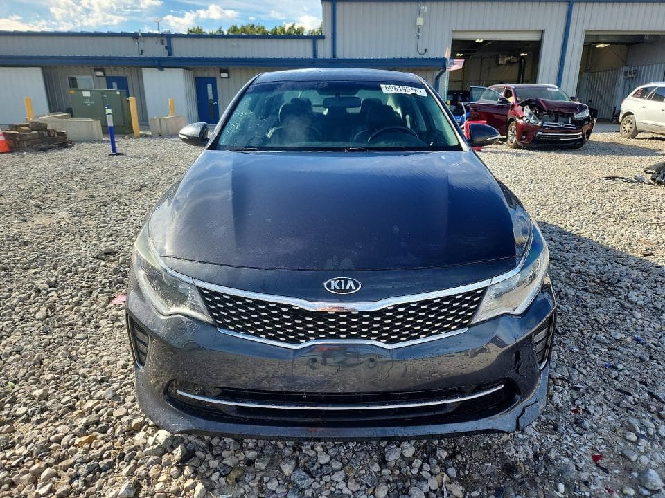 2018 KIA OPTIMA S 5