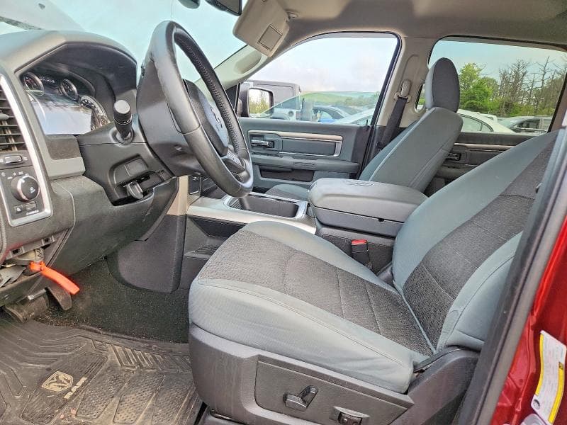 2017 RAM 1500 SLT 7