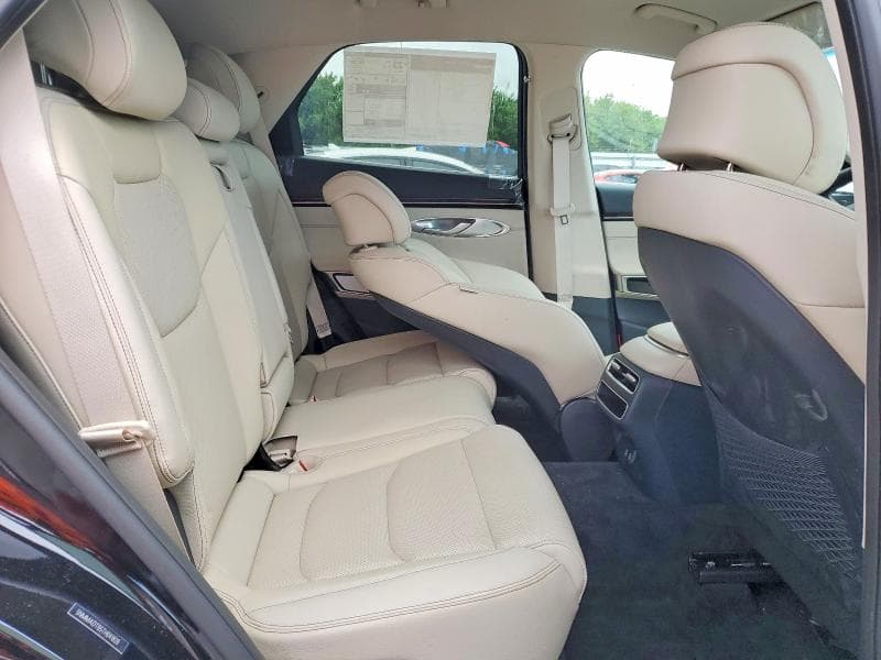 2026 GENESIS GV70 2.5T STANDARD 11