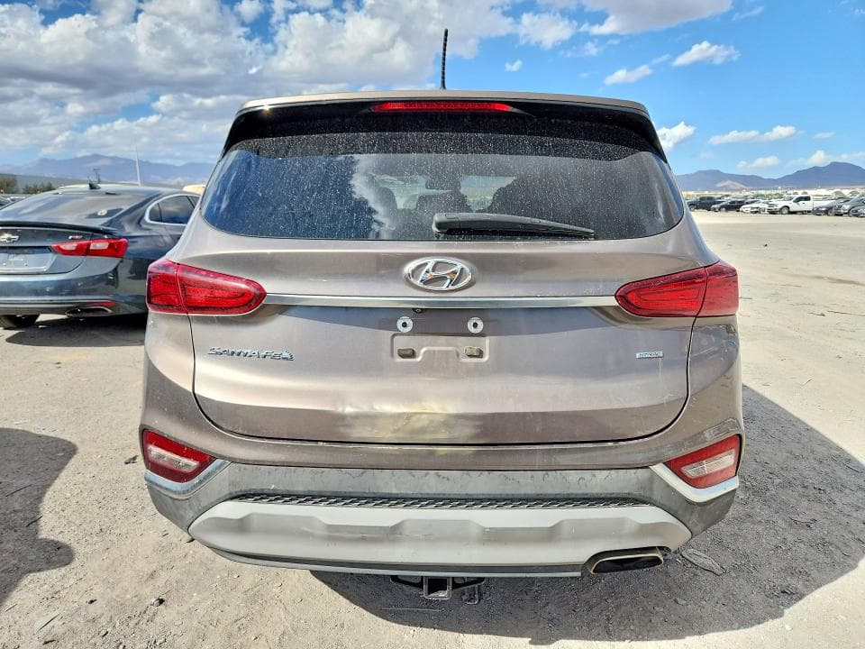2019 HYUNDAI SANTA FE SE 6