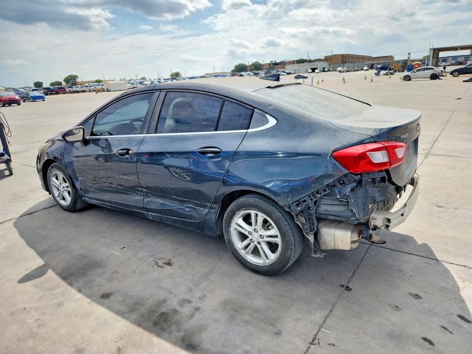 2017 CHEVROLET CRUZE LT 2