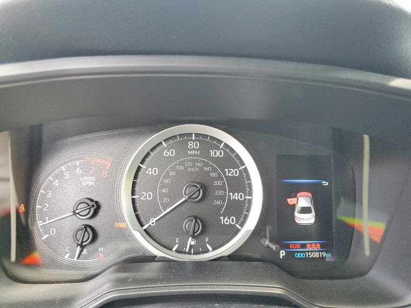 2020 TOYOTA COROLLA LE 9