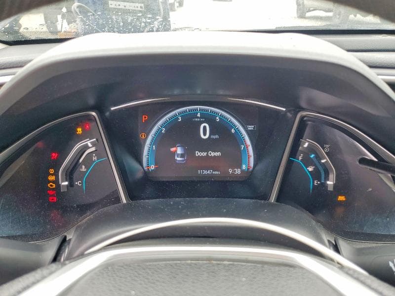 2018 HONDA CIVIC EX 9