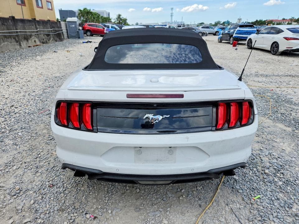 2020 FORD MUSTANG 6