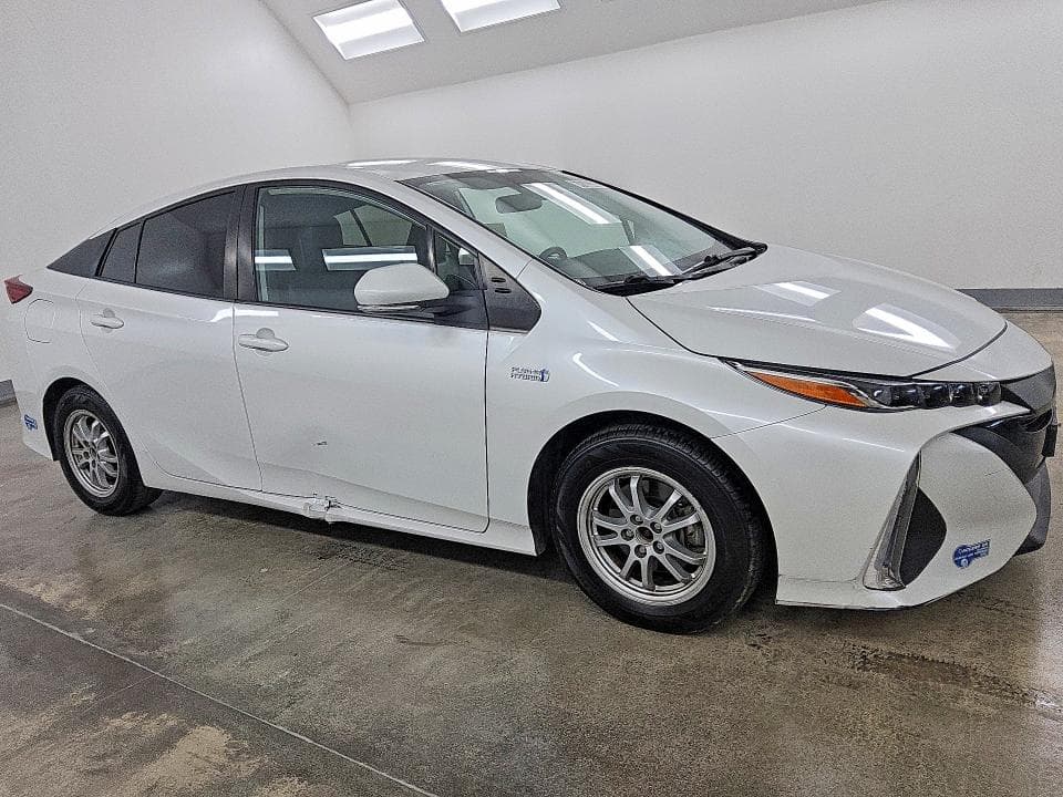 2021 TOYOTA PRIUS PRIME XLE 4