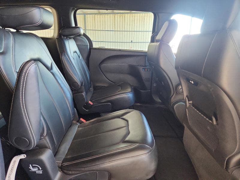 2025 CHRYSLER PACIFICA SELECT 11