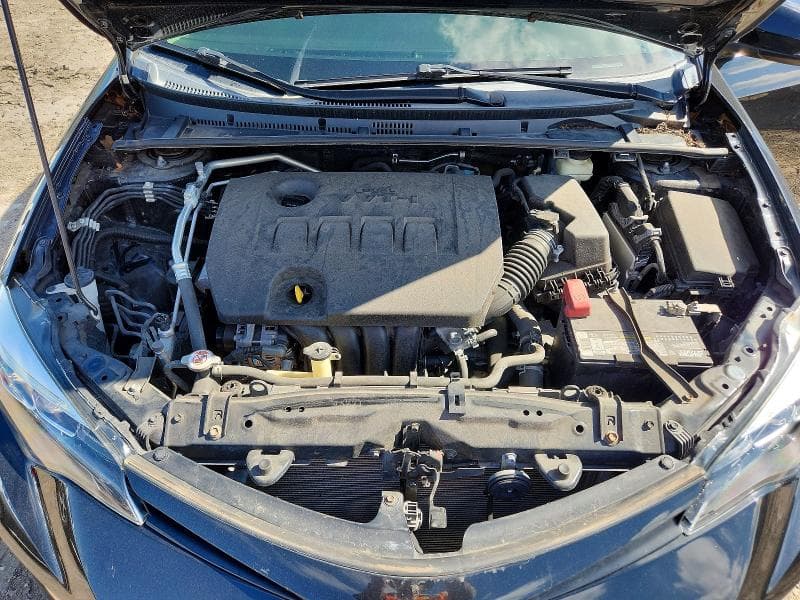 2019 TOYOTA COROLLA SE 11