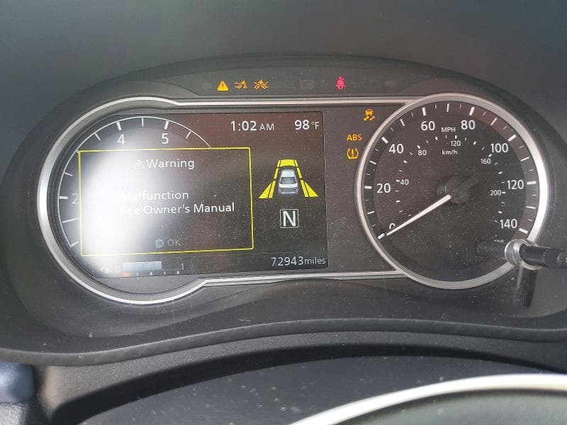 2023 NISSAN VERSA SV 9