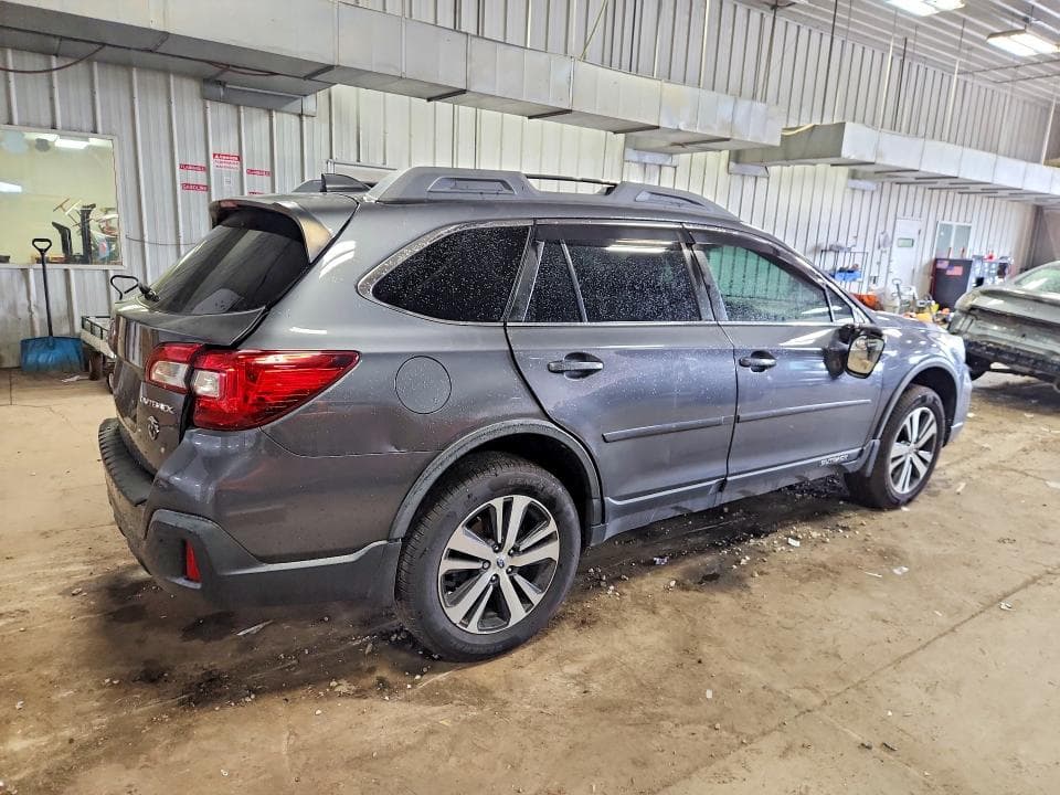2018 SUBARU OUTBACK 2.5I LIMITED 3